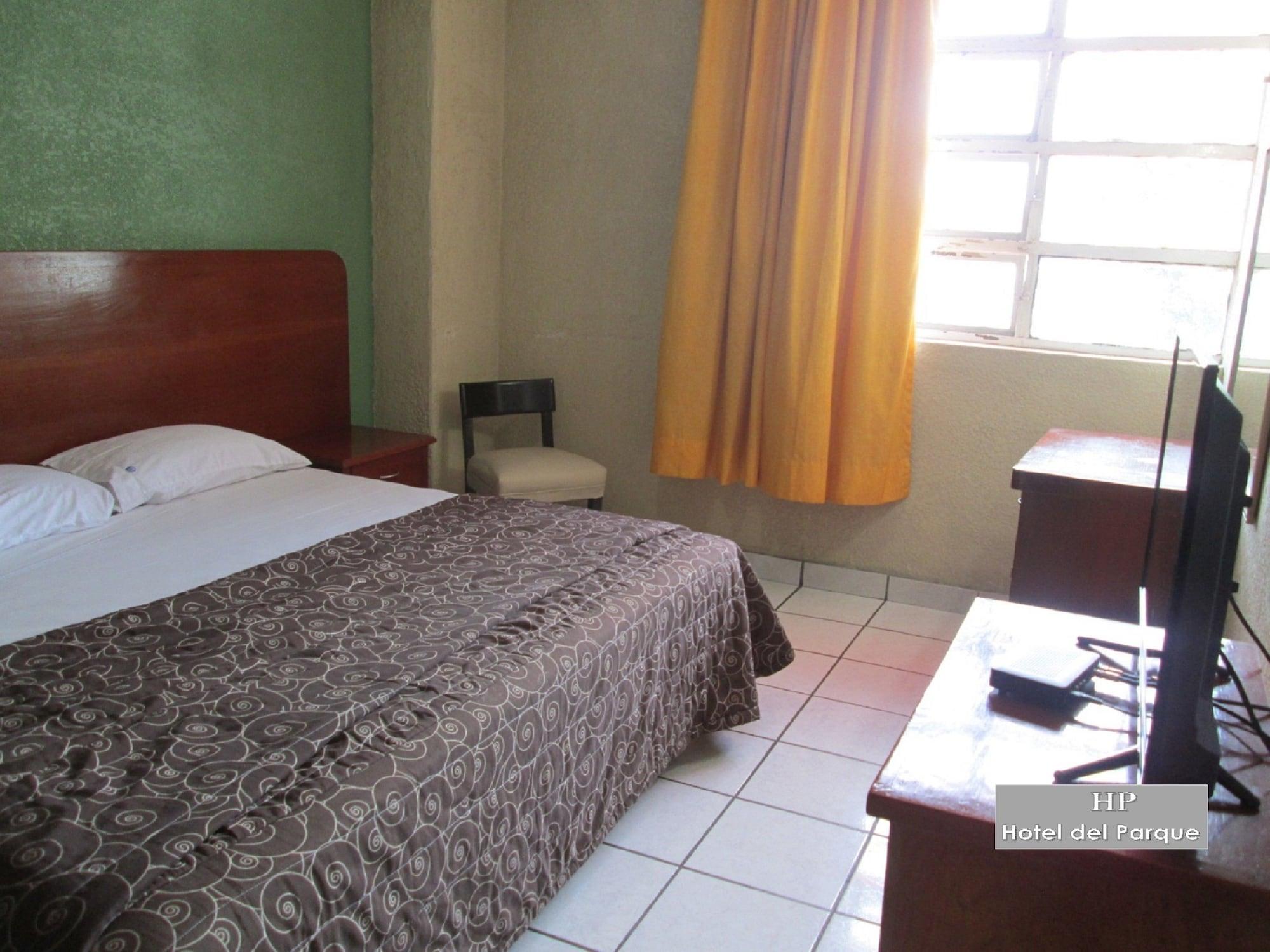 Hotel Del Parque Guadalajara Buitenkant foto