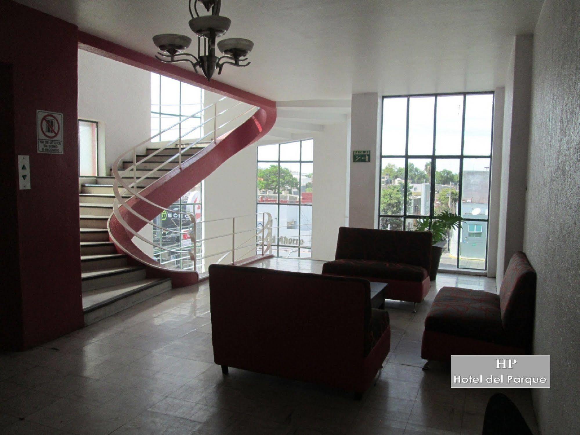 Hotel Del Parque Guadalajara Buitenkant foto